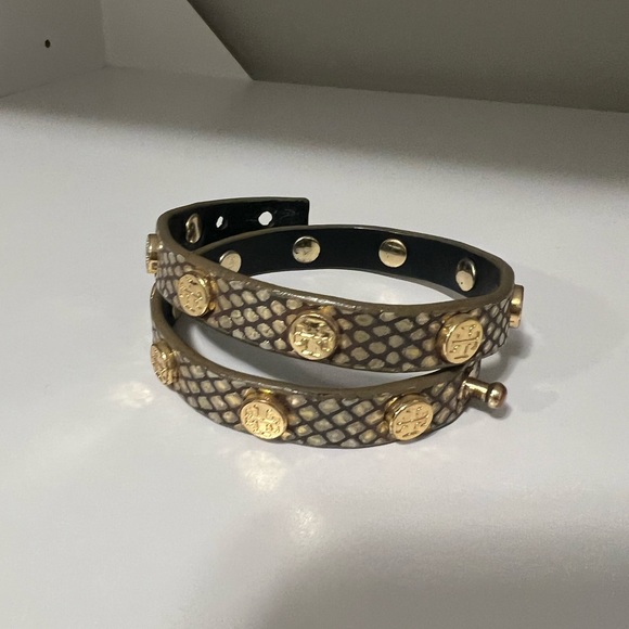 Tory Burch Miller Logo Wrap Bracelet - Picture 1 of 4